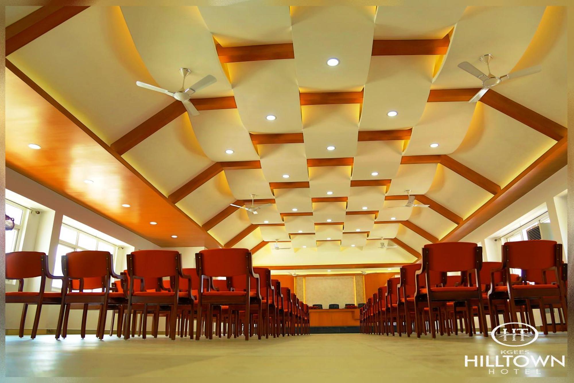 Kgees - Hill Town Hotel Kattappana Exterior photo