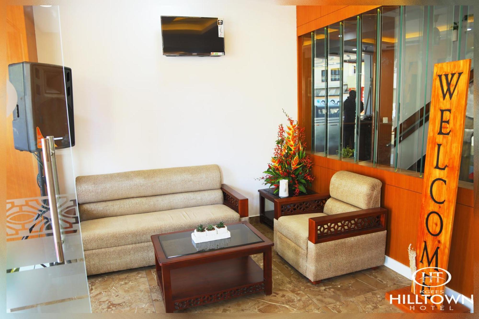 Kgees - Hill Town Hotel Kattappana Exterior photo